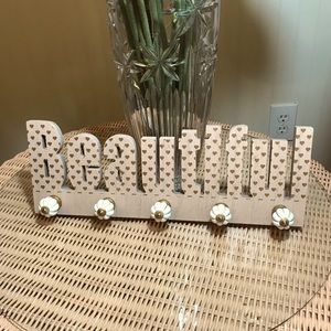 WALL HANGING DUSTY PINK “BEAUTIFUL” WHITE KNOBS